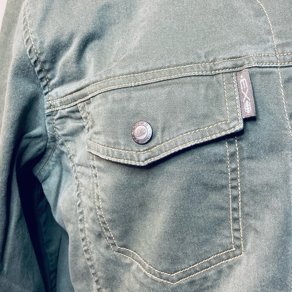 Army Olive Green Denim-Style Shacket Women XL Stretch Buttons Pockets Comfort - Picture 5 of 10